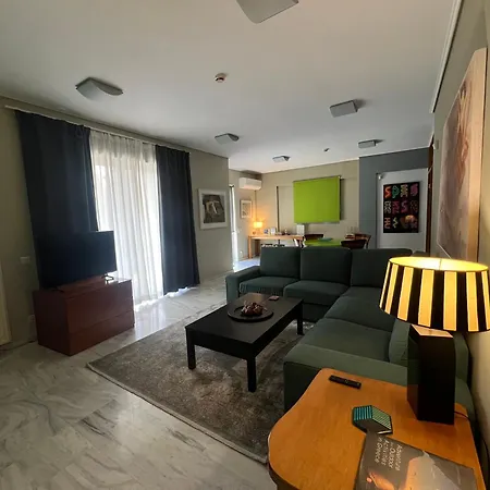Apartment Near Marousi Hospitals & Oaka, By Promoshomes