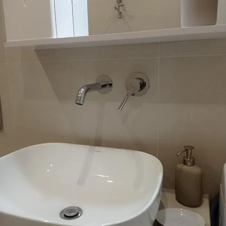 Parthenon Retreat Apartment