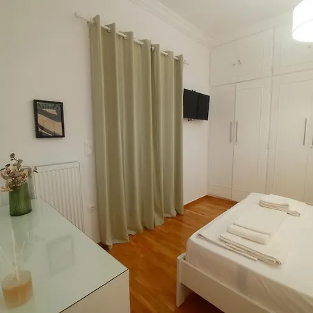 Parthenon Retreat Apartment