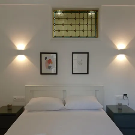 Parthenon Retreat Apartment *