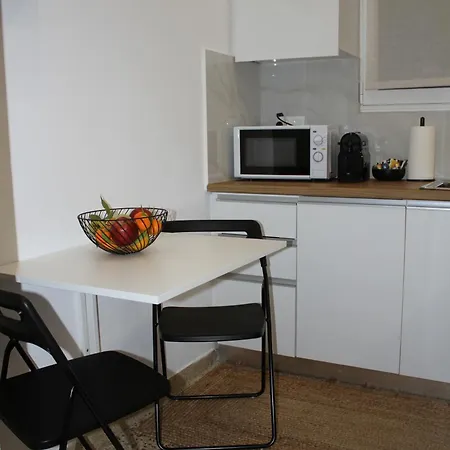 Parthenon Retreat Apartment