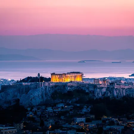 Close Acropolis View 3 Bd Apartment *