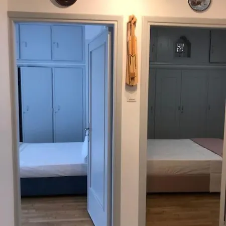 Penthouse Archeol Musiem, 3bdr, Big Balcony, Wifi 200 Mbps Fiber Apartment *