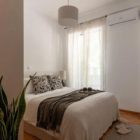 Apartment Renovated Gem Near Pedion Areos Park & Museums Athens