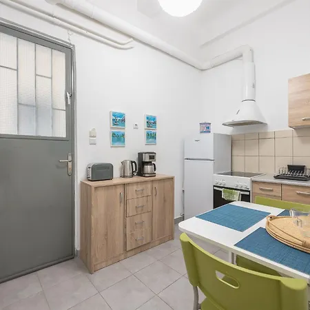 Peaceful And Comfy 2ba In Heart Apartment *