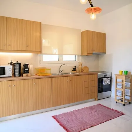Villa Seclusion, Privacy And 2 Bedroom Luxury In Glyfada