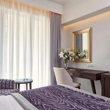 Electra Metropolis 5*