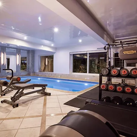 Apartment Elaia Luxury Residences