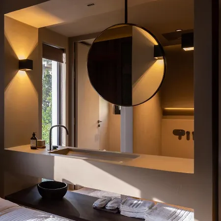 Vouliagmeni 18 Apartment