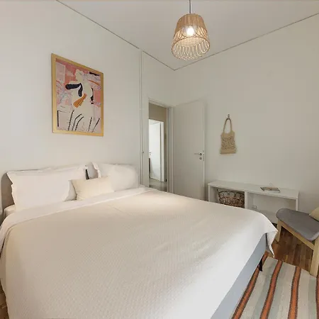 Apartment Lovely 1-bedroom With Balcony Athens