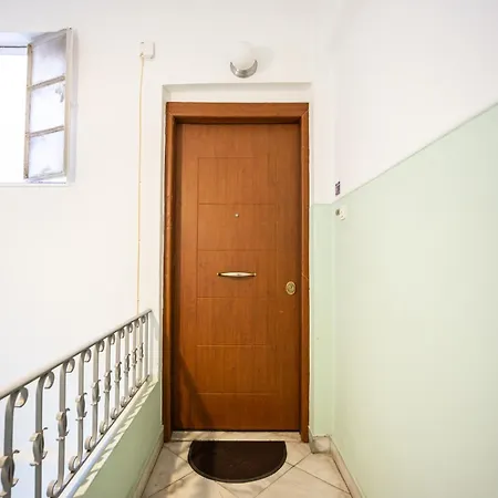 Spacious 2 Bedroom In Kolonaki