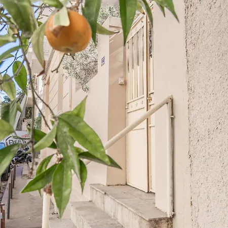 1 Bd Lycabettus Neoclassic House By Live&travel Apartment Athens