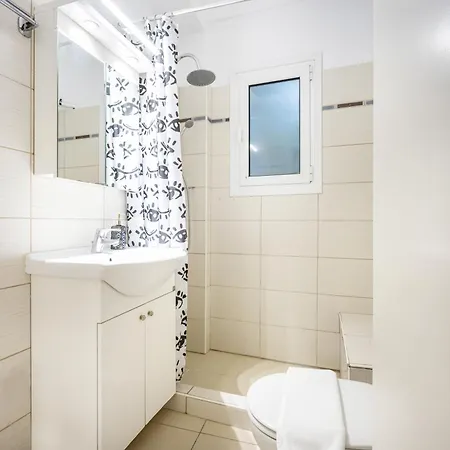 Apartment Spacious 2 Bedroom In Kolonaki Athens