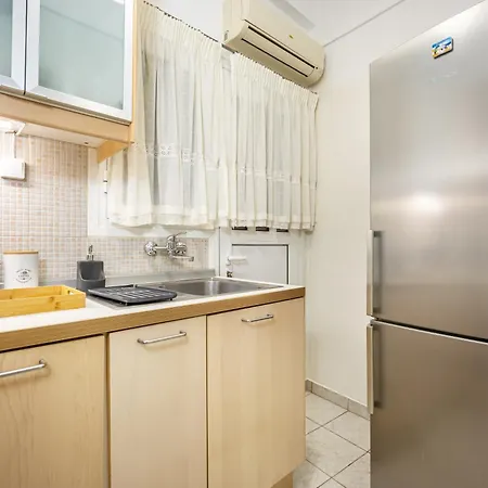 Apartment Spacious 2 Bedroom In Kolonaki Athens