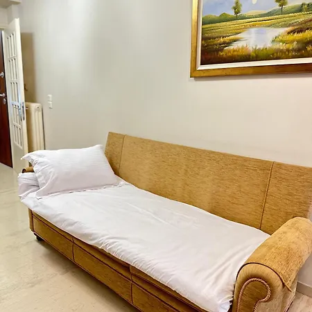 Apartment Mamour In