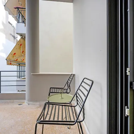Aparthotel Mobee-house *