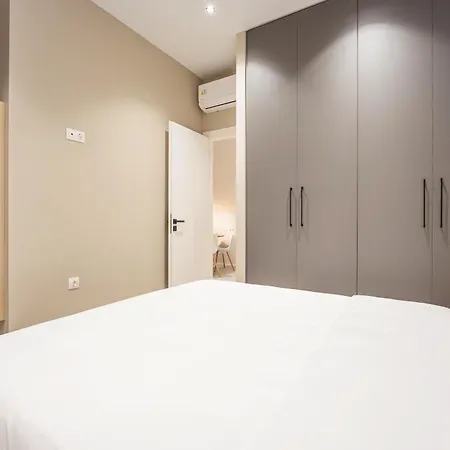 Mobee-house Aparthotel Athens