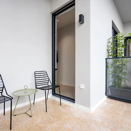 Mobee-house *