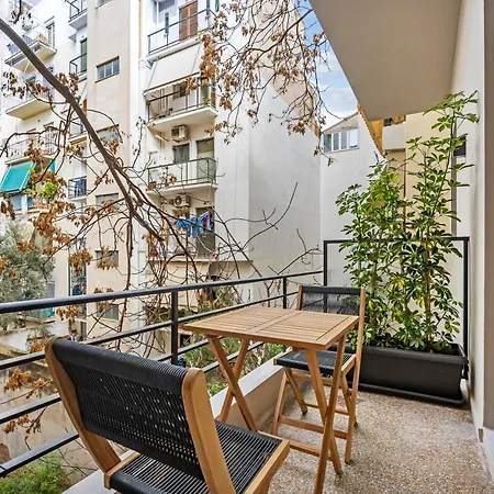 Aparthotel Mobee-house *