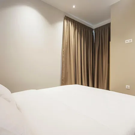 Mobee-house Aparthotel Athens