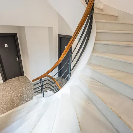 Mobee-house Aparthotel Athens