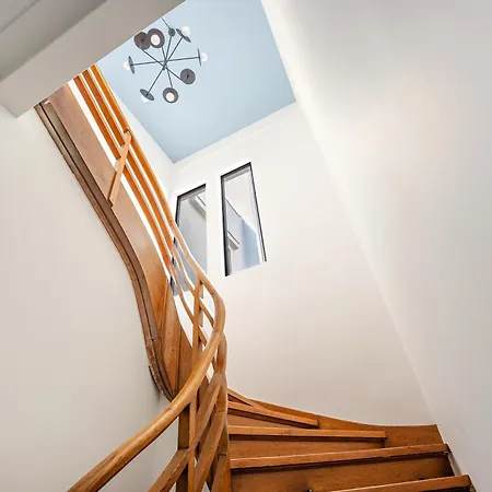 Mobee-house Aparthotel Athens