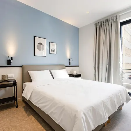 Aparthotel Mobee-house
