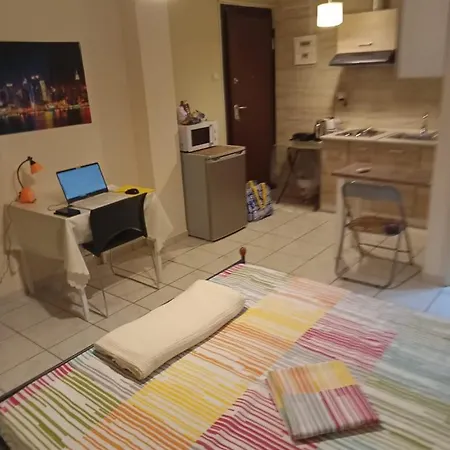 All In One Studio,living,sleeping,working,kitchen,bath *