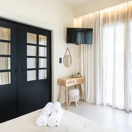 Avm - Thissio Center * Athens