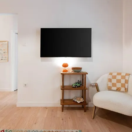 Center Dream 2bd Apartment