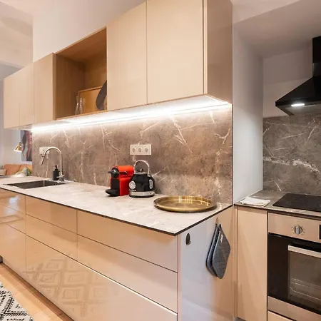Apartment Center Dream 2bd Athens