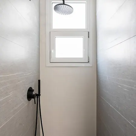 Prime Location 1-bedroom Apartment Athens