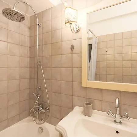 Elegance & Style 1br Apartment *