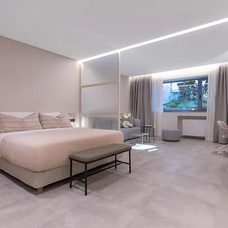 Phaedrus Living Luxury Residences Beige Διαμέρισμα