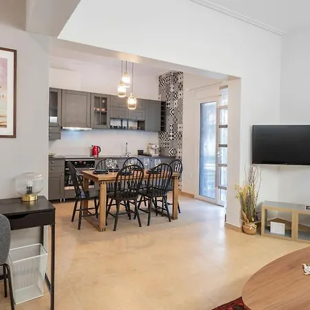 Lycabettus Hill, 2 Bd Apt- Apokafkon Apartment