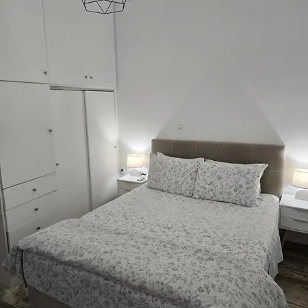 Luxury With Sauna And Free Parking Near Acropolis Apartment *