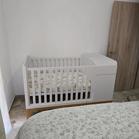Luxury With Sauna And Free Parking Near Acropolis Athens
