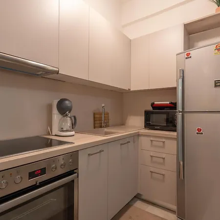 Athenian Dream Apartment-spacious & Luxurious Apartament
