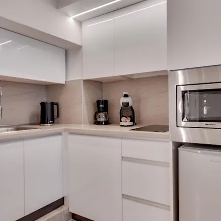 Apartment Nancys At Metro Petralona Athens