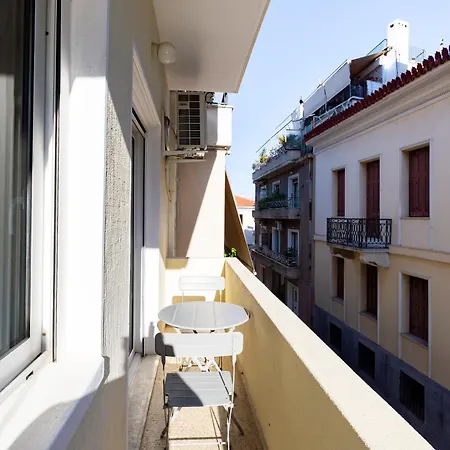 Luxury At The Foot Of The Acropolis Hill Apartment