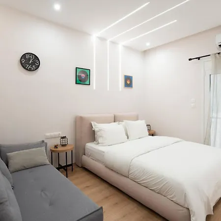 Modern - Exarcheia Heart Apartment Athens