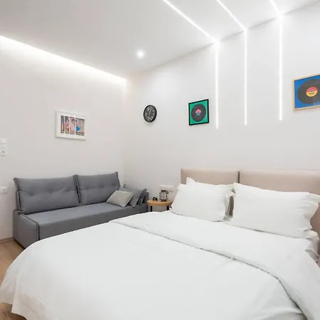 Modern - Exarcheia Heart Apartment