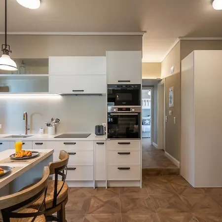 Apartment Luxury Petralona Penthouse - Sleeps 7 -near Metro *