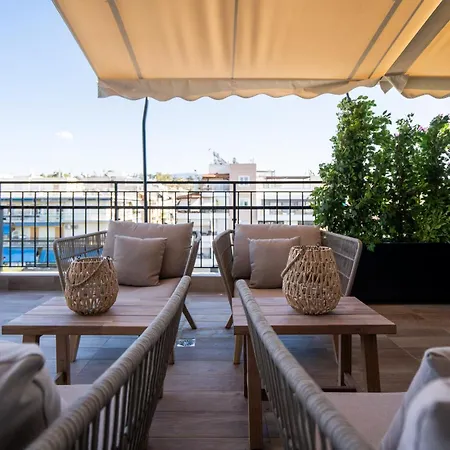 Luxury Petralona Penthouse - Sleeps 7 -near Metro Athens