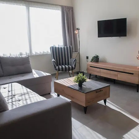 Apartment Oreades Parthenon *