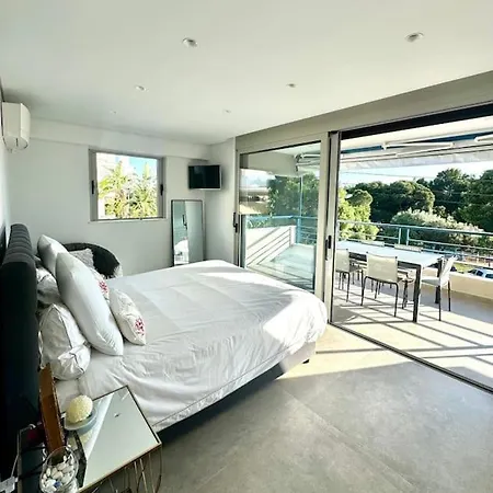 Riviera Lux Flat, Lemos Vouliagmeni *