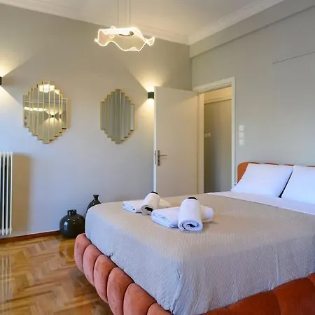 Stunning Acropolis 2 Bedroom Opulence Apartment Athens
