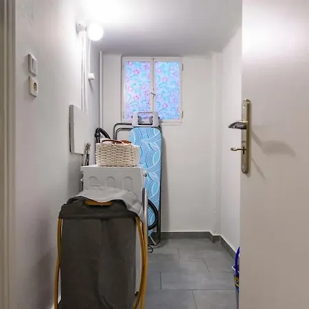 Stunning Acropolis 2 Bedroom Opulence Athens