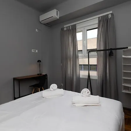 Ermes 2-bd Retreat With Acropolis View
