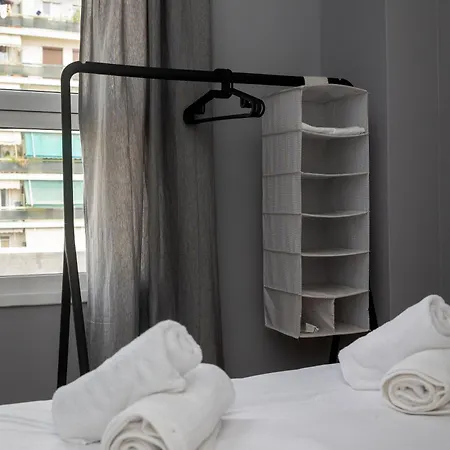 Ermes 2-bd Retreat With Acropolis View *